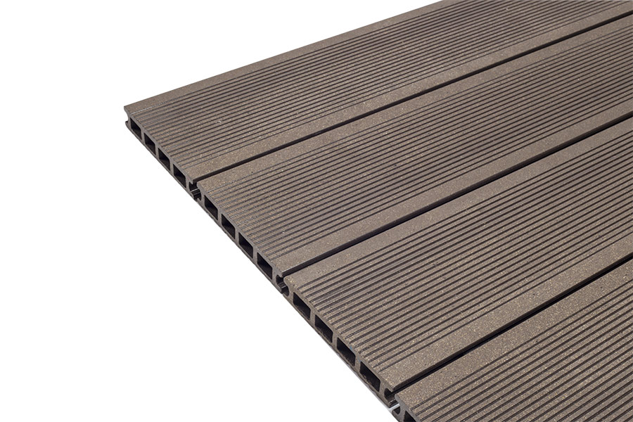 savadeck-wpc-decking-classic-chocolate-04_1235.webp